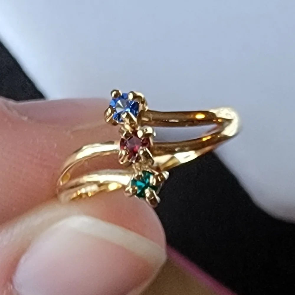 Triple Gemstone Split Shank Gold Tone Ring Vintage Simulated Stone Size 6